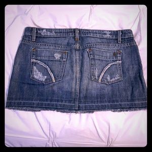Joe’s Simone distressed jean skirt